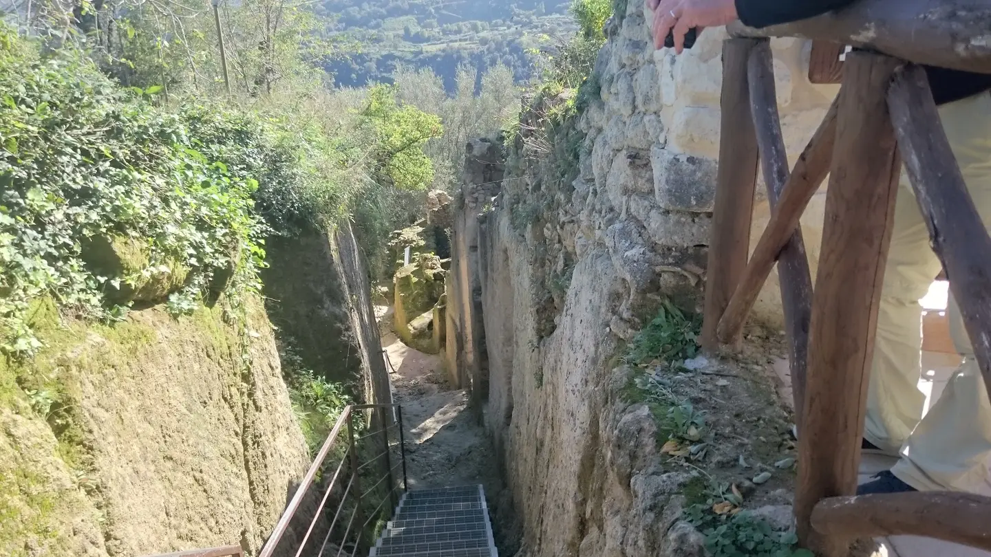 zungri cave settlement 3